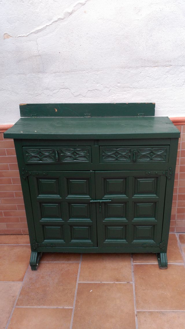 BOTTEGHINO CASTIGLIANO IN COLORE VERDE, MOLTO BELLO