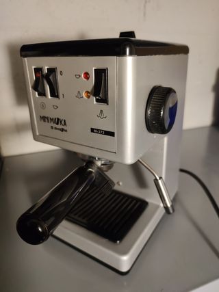 Cafetera MiniMoka M-372 de segunda mano por 30 EUR en Jerez de la Frontera  en WALLAPOP