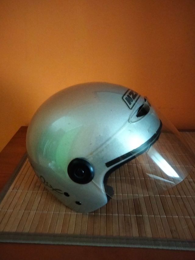 Casco Helix nzi