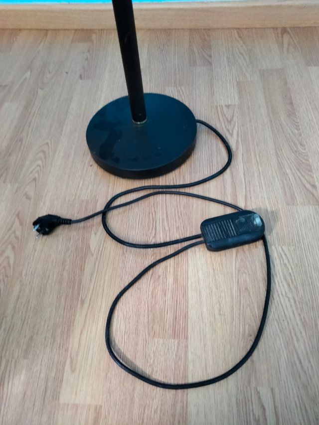 Lampara de pie de 1,80 m de alto