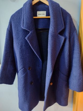 Abrigo azul Bimba y Lola de segunda mano por 45 EUR en Donostia-San  Sebastián en WALLAPOP