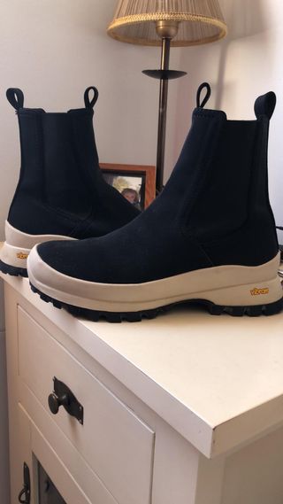 Botas comodas de segunda mano por 30 EUR en Utrera en WALLAPOP