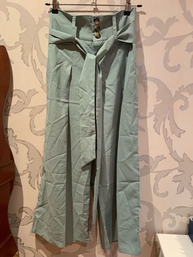 Pantalón culote verde menta