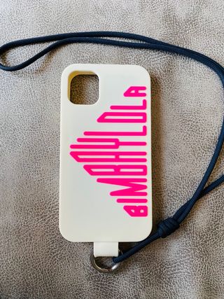 Funda IPhone 11 Bimba Y Lola de segunda mano por 15 EUR en Valladolid en  WALLAPOP