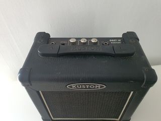 KUSTOM DART 10 DFX Solid-State Guitar Combo