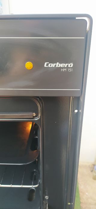 Horno eléctricoCorberó HM 151funcciona bien de segunda mano por 40  EUR en Granada en WALLAPOP