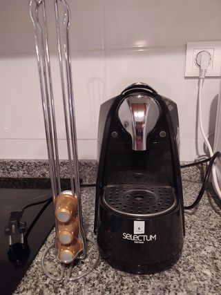 Electrodomésticos Cafetera Licuadora Panificadora de segunda mano por 35  EUR en Níjar en WALLAPOP