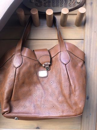 Cartera Louis Vuitton HT1006 de segunda mano por 250 EUR en Madrid en  WALLAPOP
