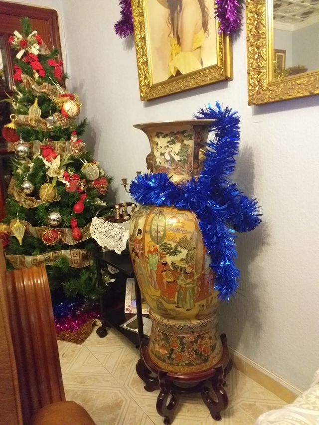 Jarrón chino pintado amano