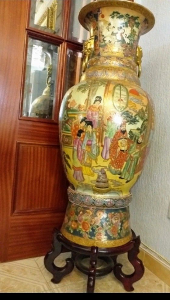 Jarrón chino pintado amano