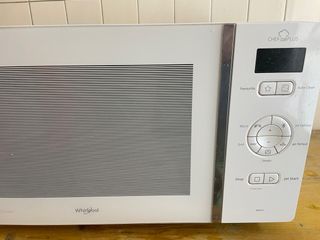 Microondas de segunda mano por 100 EUR en Pamplona en WALLAPOP