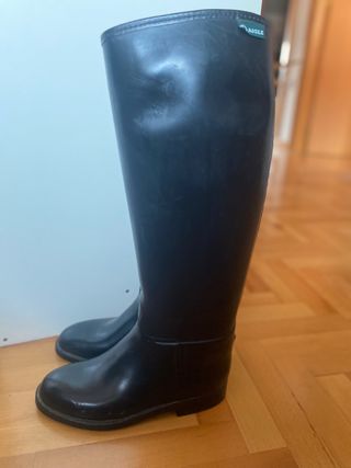 Botas de equitación Aigle 39 de segunda mano por 10 EUR en Arroyo de la  Encomienda en WALLAPOP
