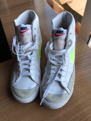 Nike Blazer talla 38 de segunda mano por 35 EUR en Barcelona en WALLAPOP