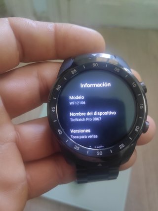 TICWATCH PRO 2020 WF 12106 de segunda mano por 80 EUR en Barcelona en  WALLAPOP