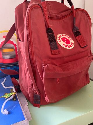 FJALLRAVEN KANKEN de segunda mano por 45 EUR en Barcelona en WALLAPOP