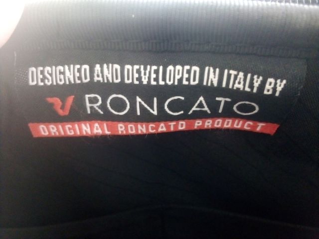 maletin comercial marca Roncato