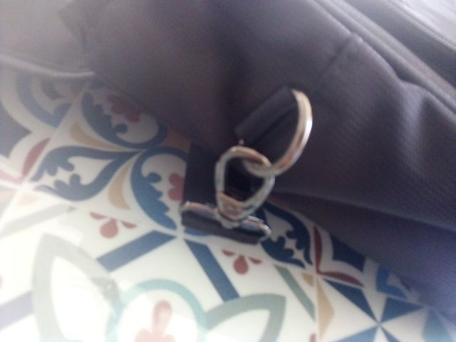 maletin comercial marca Roncato