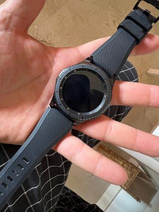 Samsung Gear S3 frontier + extras de segunda mano por 135 EUR en Fuengirola  en WALLAPOP