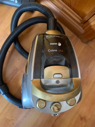 Aspiradora Fagor Ciclone Plus de segunda mano por 30 EUR en Madrid en  WALLAPOP