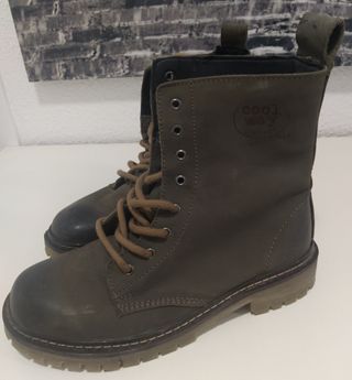 BOTAS HOMBRE MARCA COOLWAY de segunda mano por 25 EUR en Barañain en  WALLAPOP