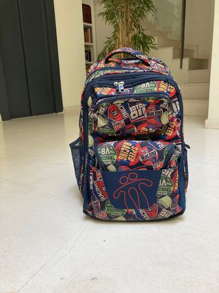 Maleta colegio Totto grande con ruedas de segunda mano por 30 EUR en  Sevilla en WALLAPOP
