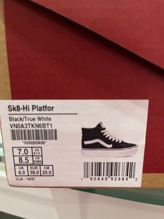 VANS SK8-HI PLATAFORMA (CHICA) de segunda mano por 75 EUR en Málaga en  WALLAPOP
