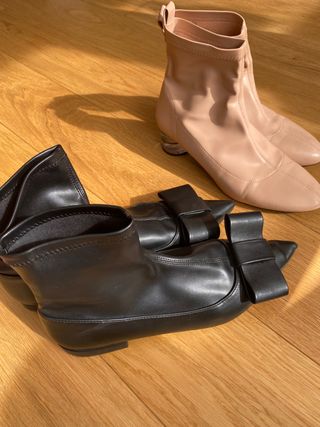 Botines elásticos Zara de segunda mano por 25 EUR en Ourense en WALLAPOP