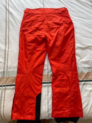 Pantalón nieve CRIVIT de segunda mano por 15 EUR en Madrid en WALLAPOP