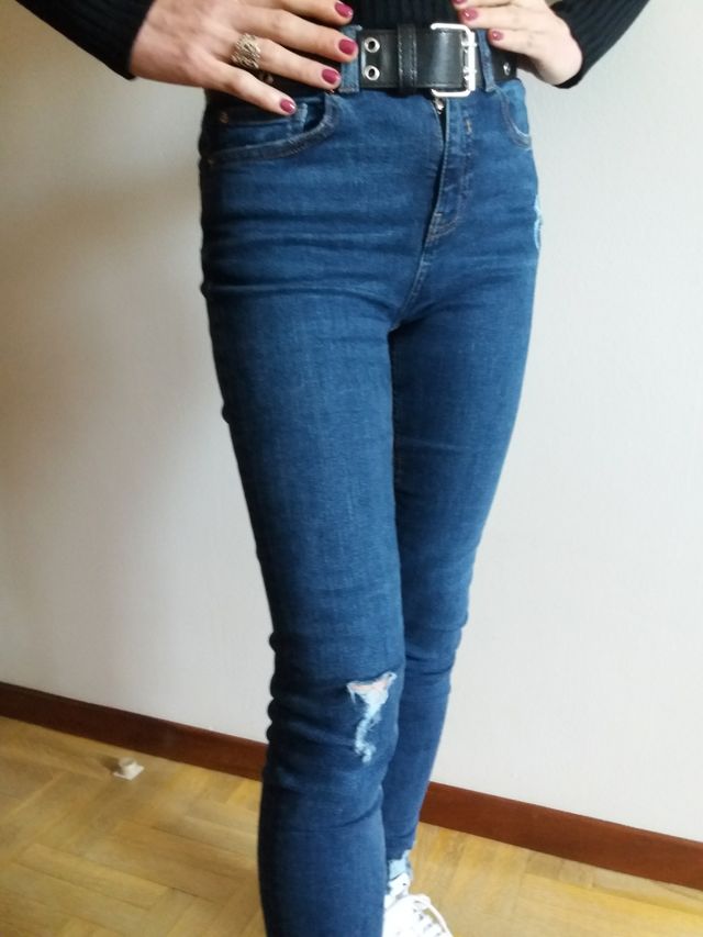 pantalon vaquero pitillo elástico.