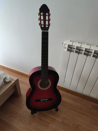 Guitarra XP nueva de segunda mano por 75 EUR en Foz en WALLAPOP