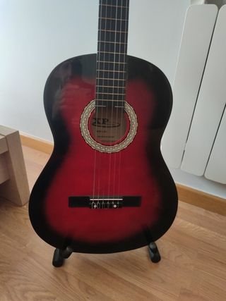 Guitarra XP nueva de segunda mano por 75 EUR en Foz en WALLAPOP