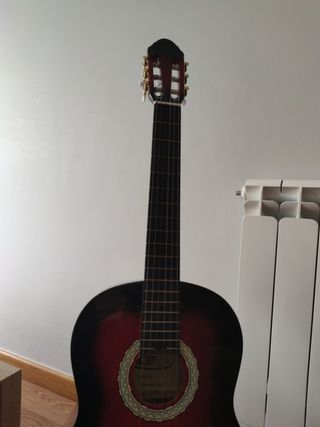 Guitarra XP nueva de segunda mano por 75 EUR en Foz en WALLAPOP