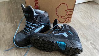 Botas de montaña goretex Chiruca mujer de segunda mano por 65 EUR en  Ponferrada en WALLAPOP