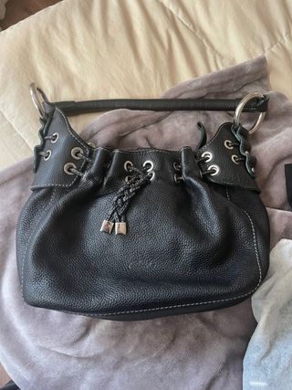 Bolso cats piel nuevo de segunda mano por 25 EUR en Madrid en WALLAPOP