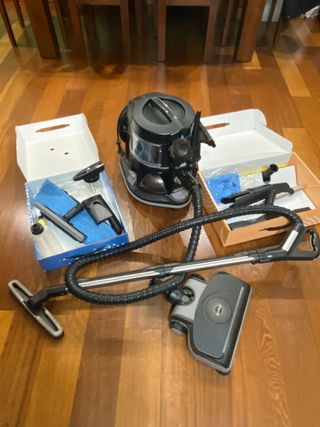 Aspiradora Rainbow E2 Black de segunda mano por 900 EUR en Salamanca en  WALLAPOP