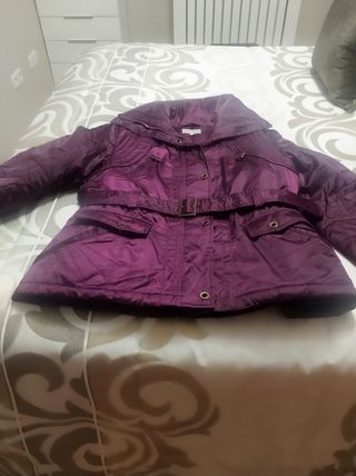 Bonito abrigo de señora, talla 50 del corte inglés de segunda mano por 15  EUR en San Martín en WALLAPOP