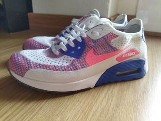 Nike W Air Max 90 ultra 2.0 flyknit de segunda mano por 69 EUR en Terrassa  en WALLAPOP