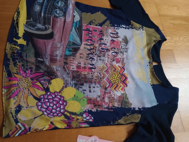 Blusa vaporosa a estrenar muy favorecedora