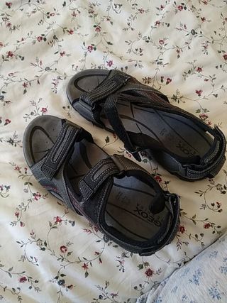 Sandalias Geox hombre 42 de segunda mano por 30 EUR en Madrid en WALLAPOP