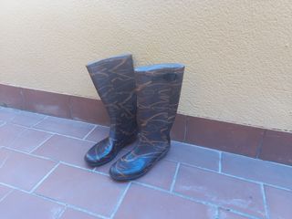 Botas agua altas mujer de segunda mano por 10 EUR en Córdoba en WALLAPOP