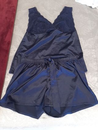 Pijama mujer Primark talla M de segunda mano por 3 EUR en Alcorcón en  WALLAPOP