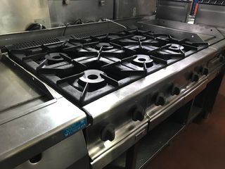 Cocina 6 fuegos Fagor de segunda mano por 1.100 EUR en Madrid en WALLAPOP