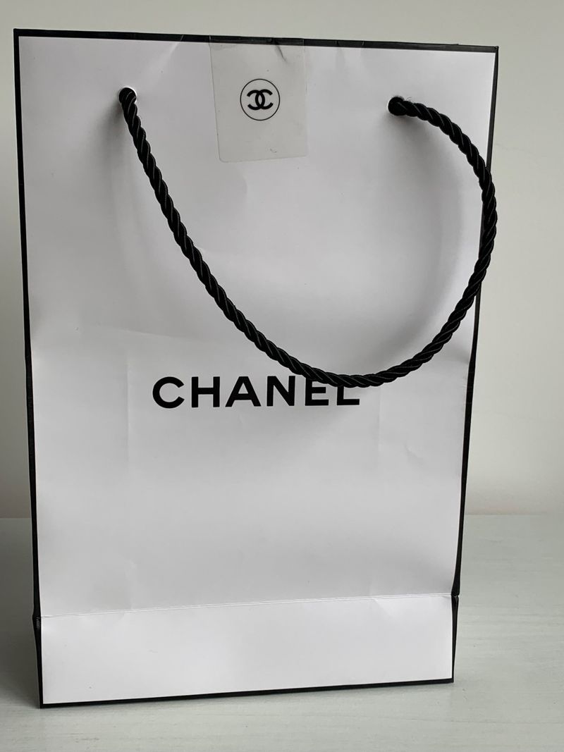 BOLSA papel de segunda mano por EUR en Lians en WALLAPOP