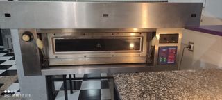 Horno eléctrico moretti forni 9 pizzas de segunda mano en La Línea de la  Concepción en WALLAPOP