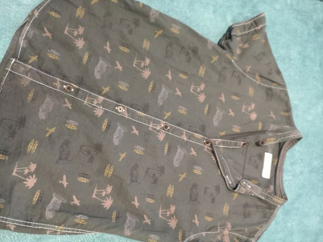 camisa Zara negra gris 8 años surfera