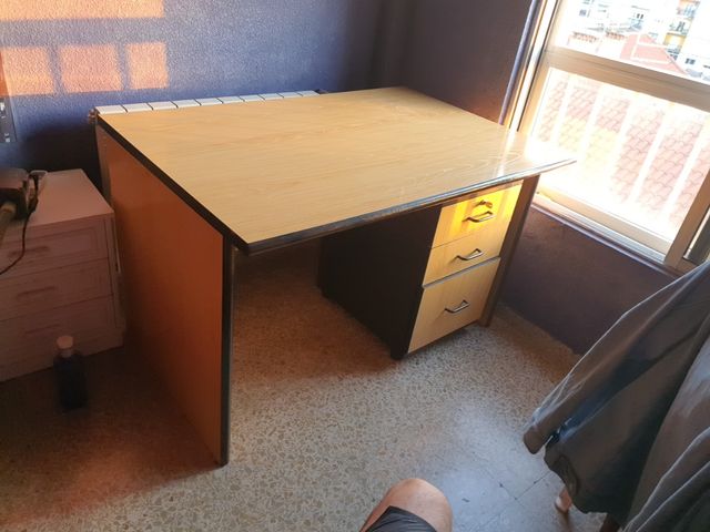 MESA + CAJONERA ARCHIVADOR