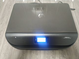 Impresora HP ENVY 4527 (prácticamente nueva). de segunda mano por 25 EUR en  Irun en WALLAPOP