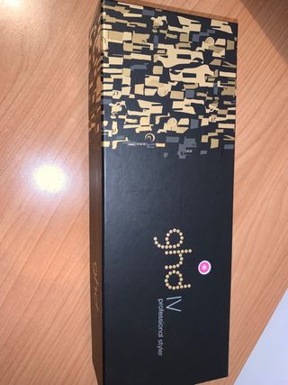 Plancha GHD IV professional styler de segunda mano por 90 EUR en  Torremolinos en WALLAPOP