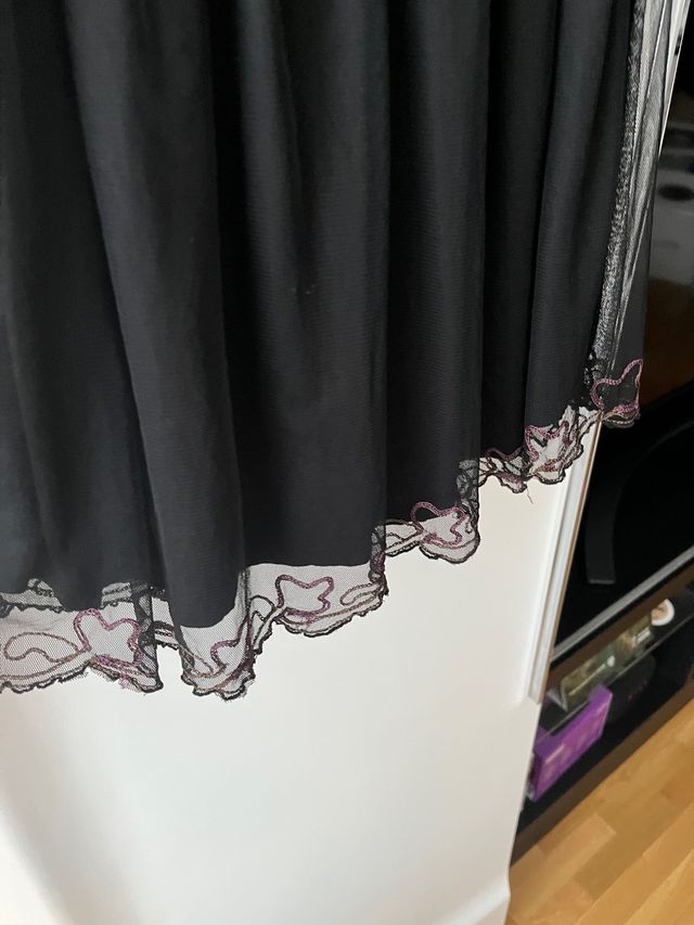 Vestido corto negro Desigual bordado floral