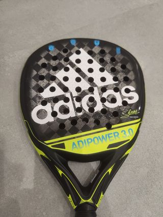 Pala pádel Adidas Adipower 3.0 Seba Nerone de segunda mano por 145 EUR en  Llíria en WALLAPOP
